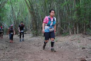 BIB: 3570
                            <button type="button" onclick="openModal(4118815)" class="btn btn-primary btn-sm float-right btn-popup" data-toggle="modal" data-target=".modal-high-quality">
                        <i class="fas fa-shopping-cart"></i> Add to Cart
                    </button>
                                            <button type="button" onclick="isThisMe(4118815, true)" class="btn btn-success btn-sm float-right btn-popup btn-isme hidden" data-toggle="tooltip" data-placement="bottom" title="นี่คือรูปของคุณใช่ไหม คลิกที่นี่เพื่อเอาเข้าอัลบั้ม">
                        <i class="fas fa-plus"></i> Add to album
                    </button>
                    <button type="button" onclick="isThisMe(4118815, false)" class="btn btn-warning btn-sm float-right btn-popup btn-isnotme hidden">
                        <i class="fas fa-ban"></i> Remove from album
                    </button>